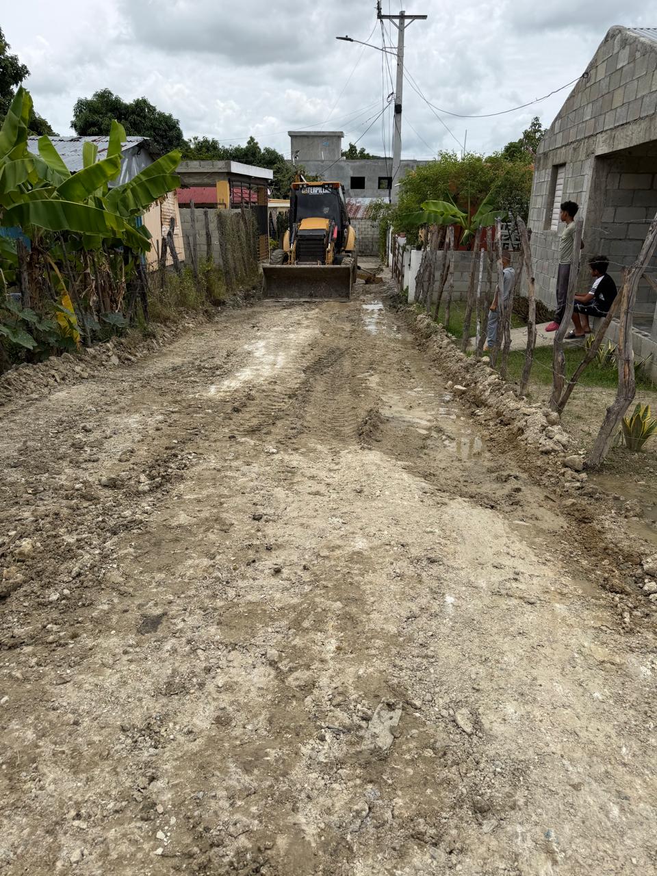 Pavimentacion de las calles del sector la Esperanza.¡Seguimos trabajando!
